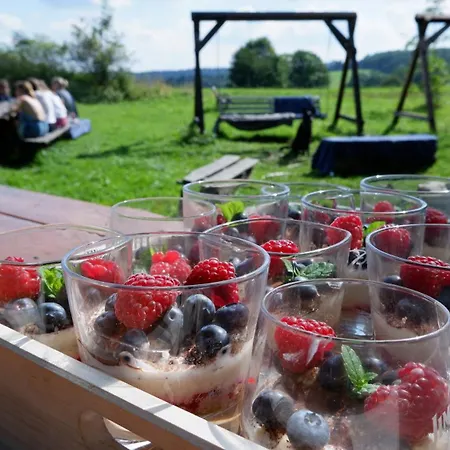 Farm stay Gnievo